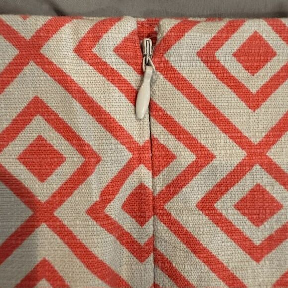 Ann Taylor Petite Pencil Skirt Stretch Back Zipper Geometric Cream Coral Size 00 - Picture 4 of 10